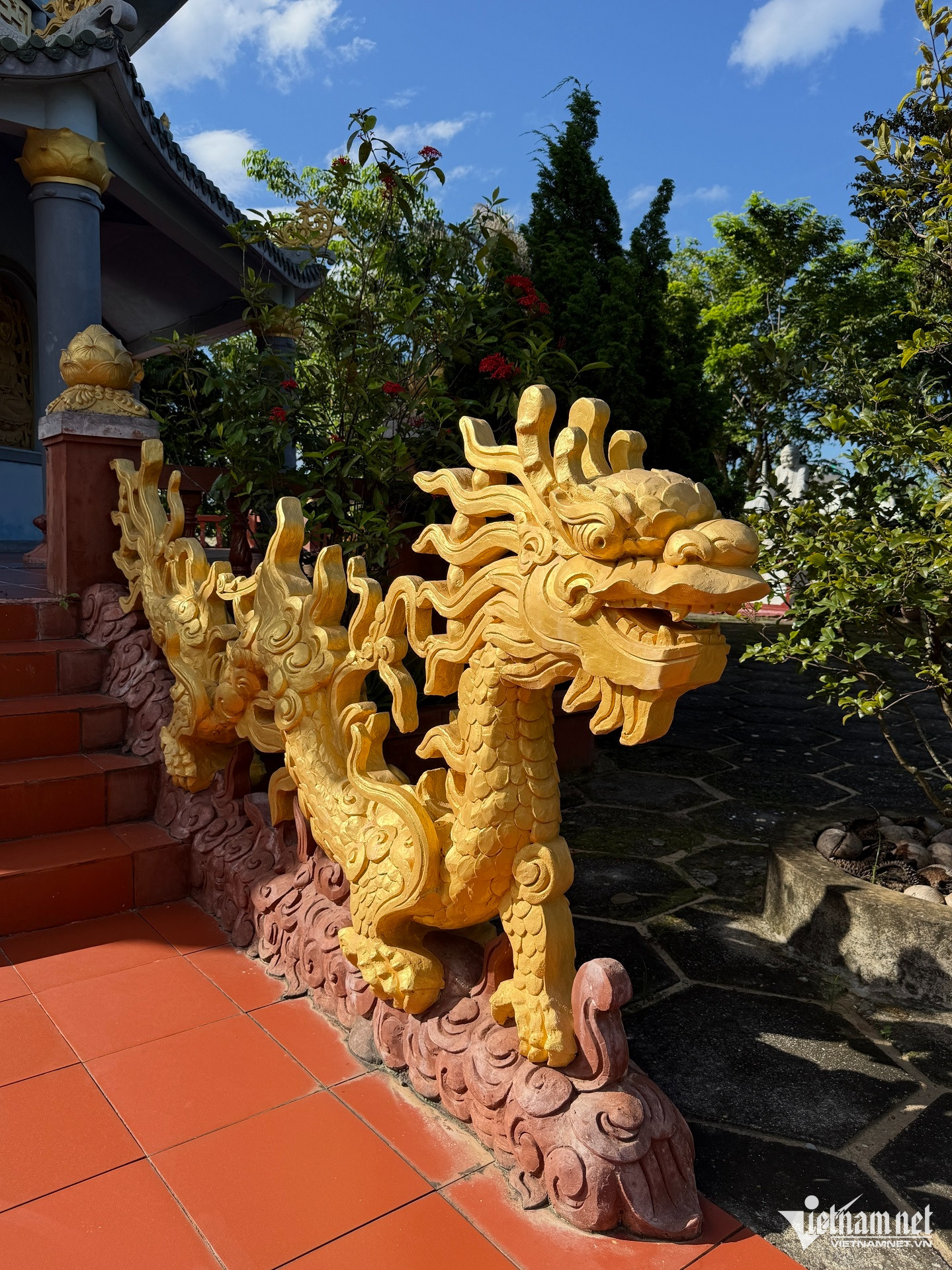 https://static-images.vnncdn.net/vps_images_publish/000001/000003/2026/10/23/w-anh-6-669.jpg