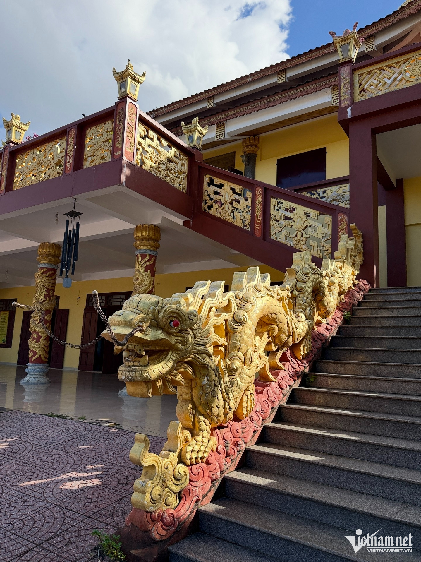 https://static-images.vnncdn.net/vps_images_publish/000001/000003/2026/10/23/w-chanh-dien-2-670.jpg
